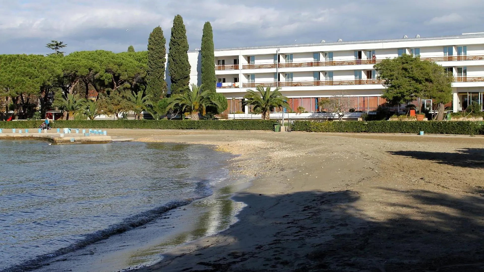 Apartments And Rooms With Parking Space Zadar - 21805 Croatia