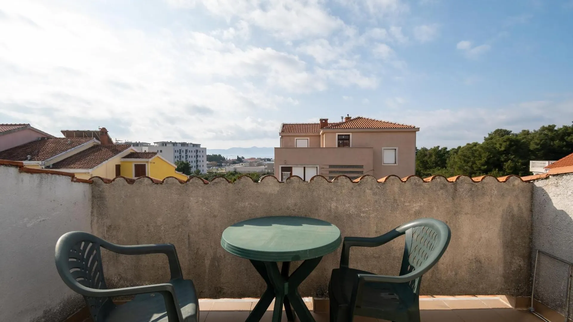Apartments And Rooms With Parking Space Zadar - 21805