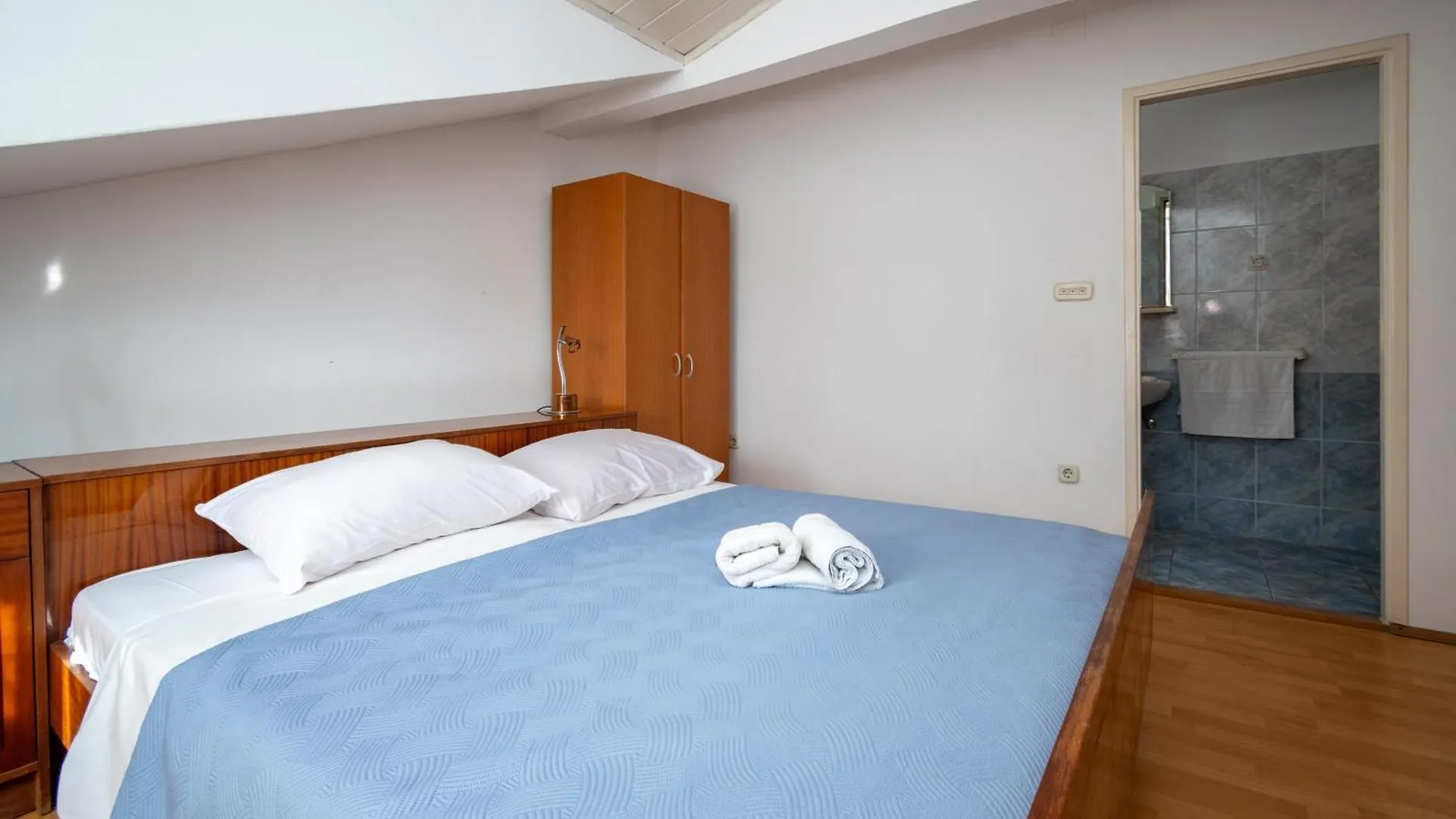 Guest house Apartments And Rooms With Parking Space Zadar - 21805 Croatia